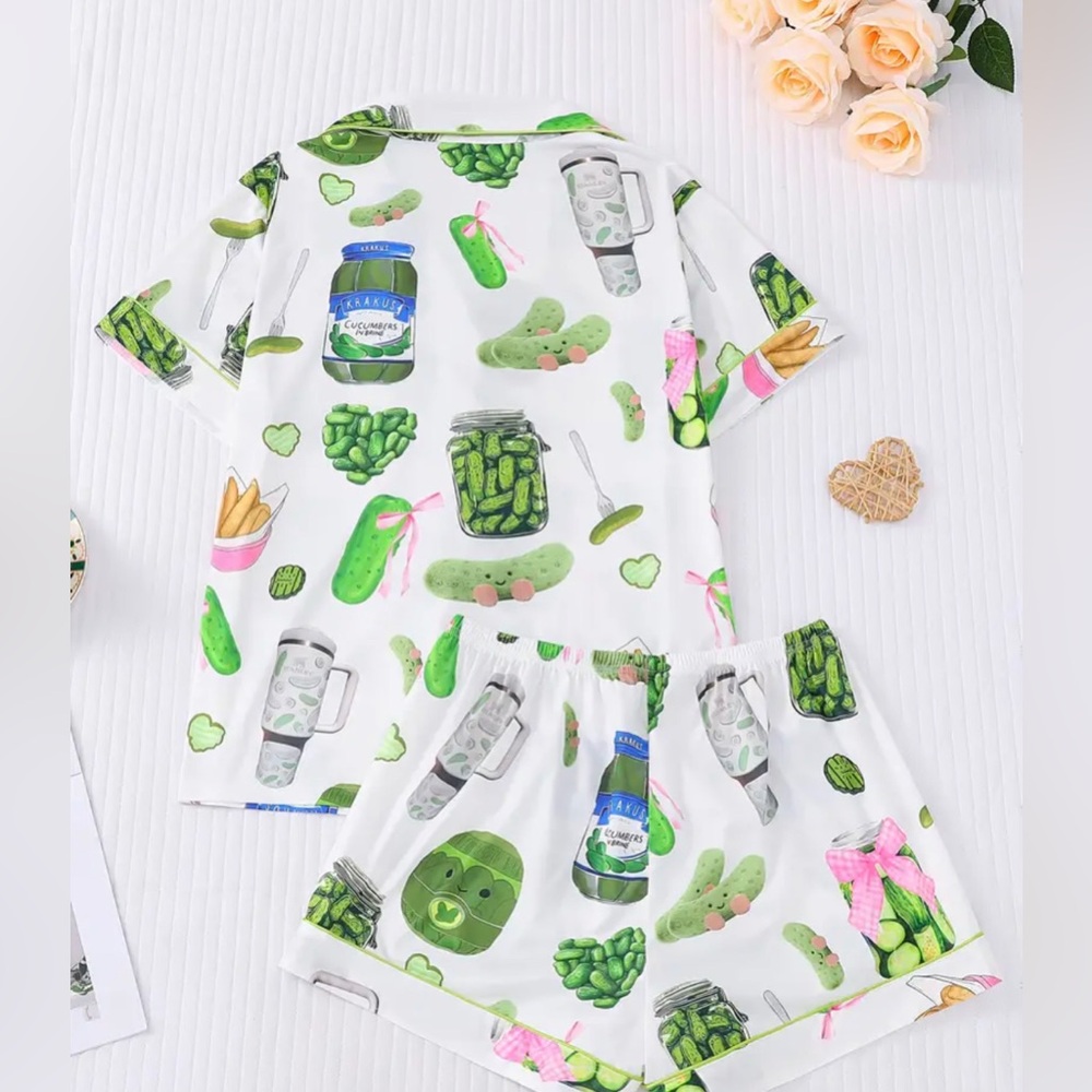 Nwt Women’s Pickle Patterned Lightweight Pajama S… - image 2